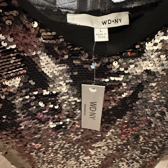 WD.NY glitz cami top Large, NWT - Picture 2 of 5